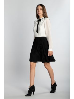 PLEATED MINI DRESS WITH TIE DETAIL