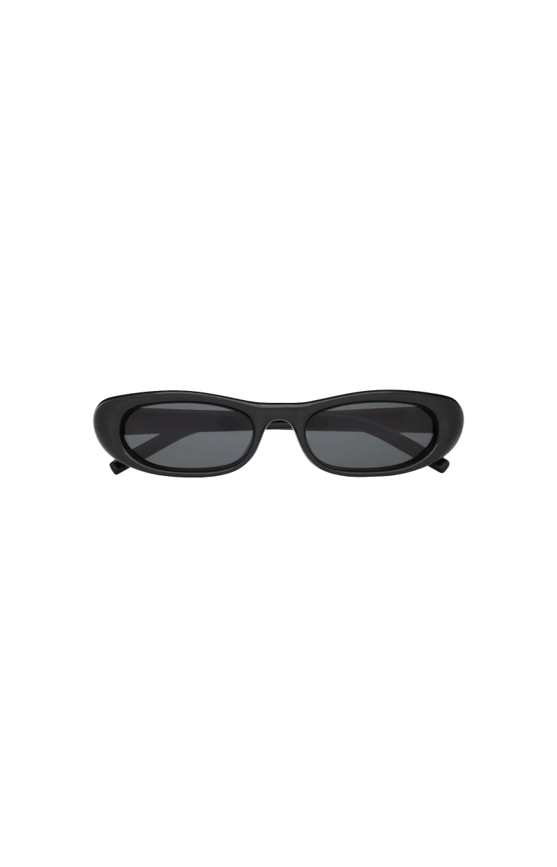 SL 557 Shade Plump in Black