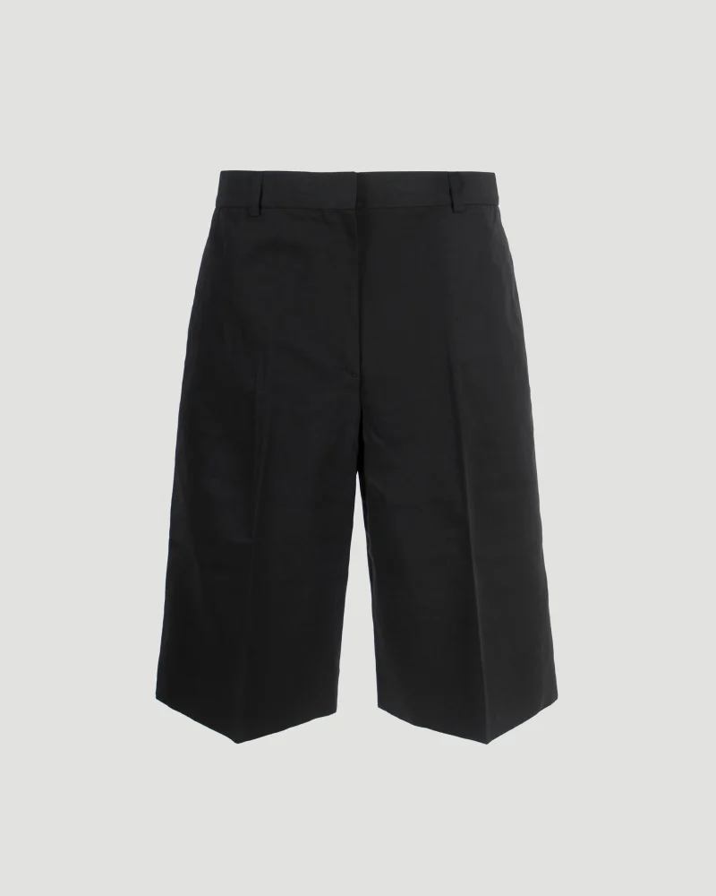 Tailored Shorts in Black