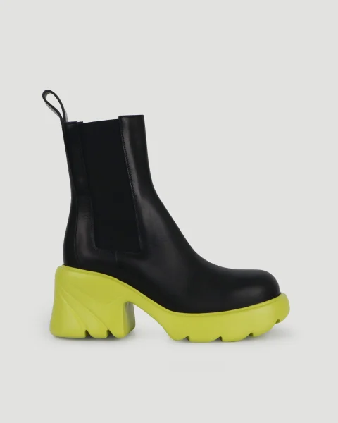 Flash Kiwi Boots