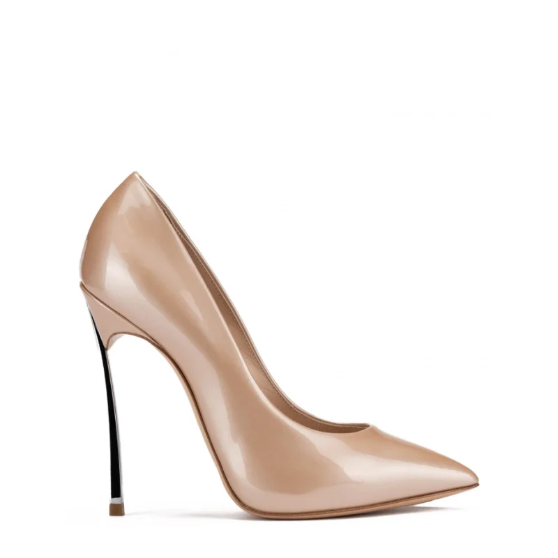 Дамски бежови обувки с ток "Blade" Casadei