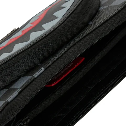 Чанта през рамо 4AM RED SHARK SPRAYGROUND — снимка 7