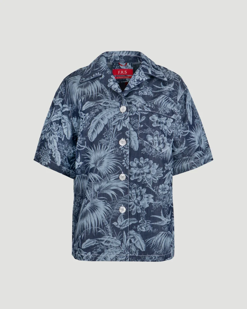 Short Sleeves Shirt with a Tropical Hawaii Print