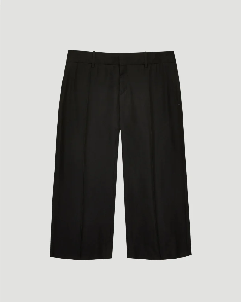 Low Waist Capri Pants