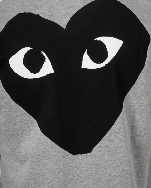 Heart Logo T-Shirt in Grey — снимка 4