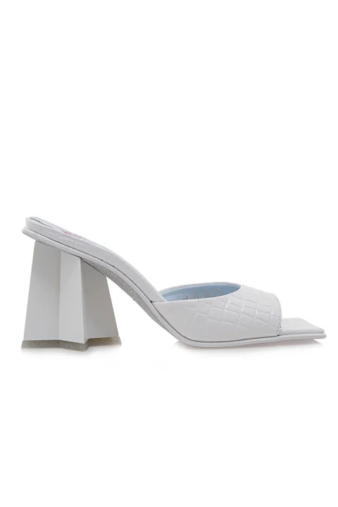 Mules Decollete CF3133 009 white