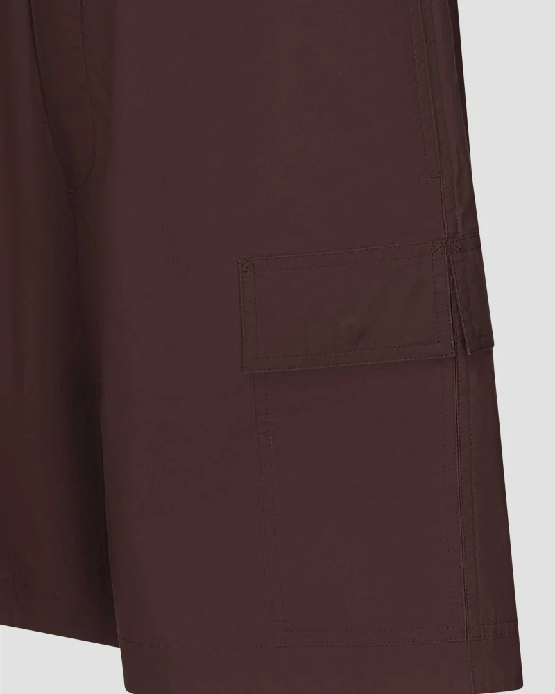 Resinated Cotton Cargo Shorts in Burgundy — снимка 6