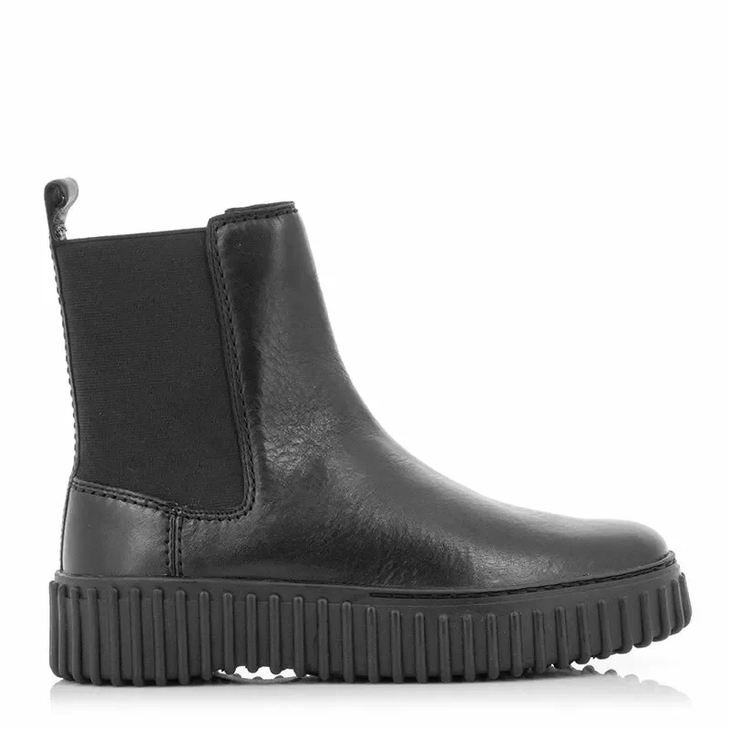 Дамски Равни Боти CLARKS – 26173858 TORHILL MAPLE BLACK