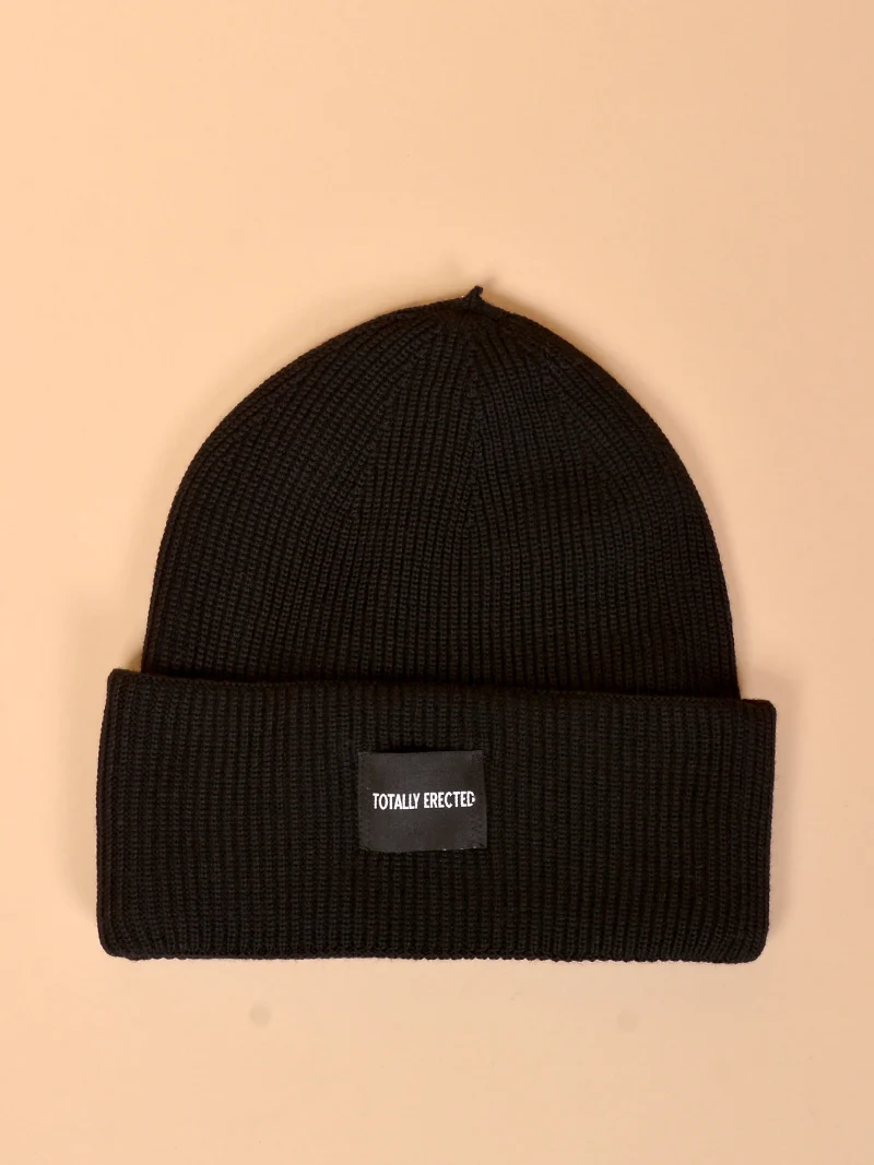 ЧЕРНА ШАПКА ОТ МОХЕР Woolen beanie black