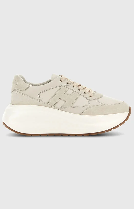 Спортни обувки H696