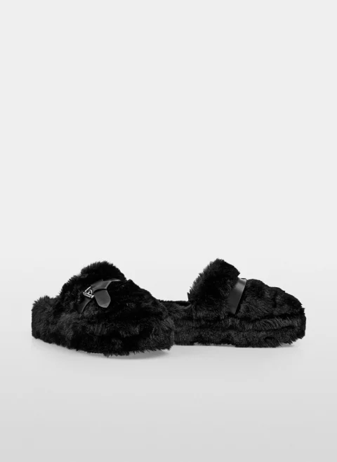 Чехли 'Fun fur' Marc Cain Sports — снимка 2