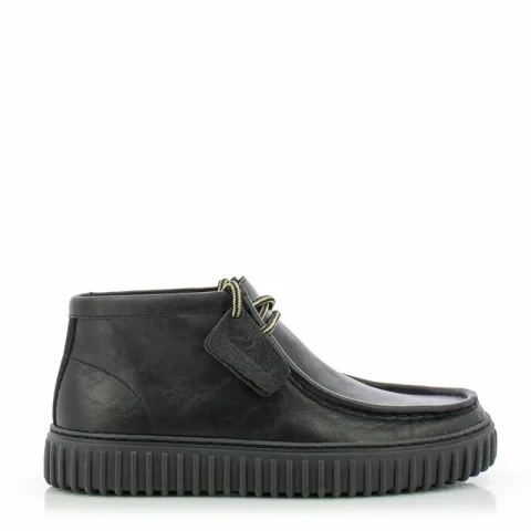 Мъжки Ежедневни Боти CLARKS – 26178264 TORHILL HI BLACK LEATHER