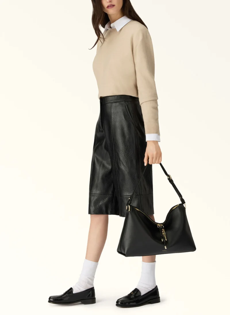 Кожена чанта Furla Debby Nero — снимка 5