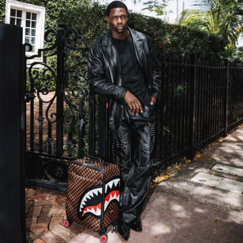 Малък куфар SAWTOOTH SHARKS IN PARIS SPRAYGROUND — снимка 8
