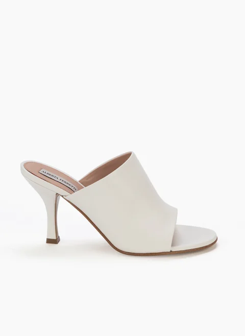 Кожени чехли на ток Alberta Ferretti
