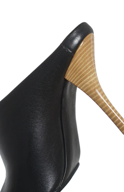Soft Square Pumps in Leather — снимка 5