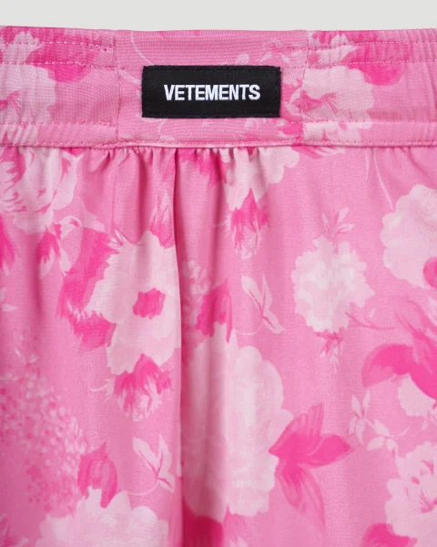 Pink Shorts with Floral Motif — снимка 3