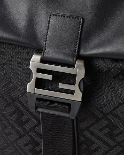 Fendi Flux Backpack in Black — снимка 4