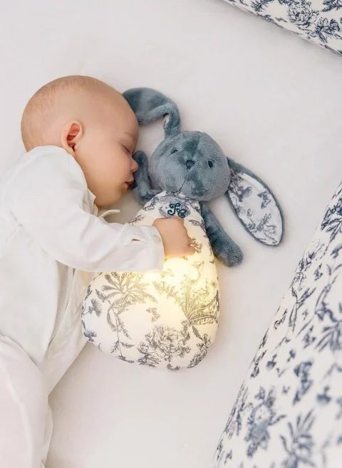 Музикална плюшена играчка 'Augustin the rabbit' Tartine et Chocolat — снимка 9