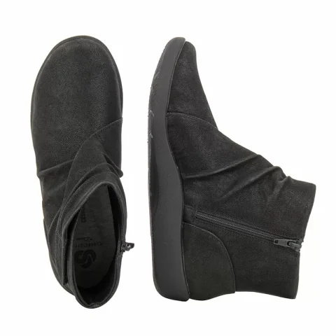 Дамски равни боти CLARKS – 26137566-black202 — снимка 4