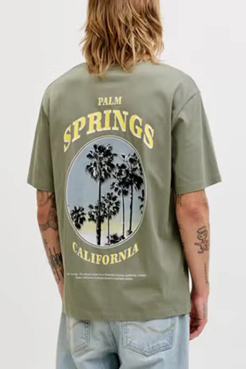 T-Shirt Jjcity Photoprint Ss Crew Neck 12288353 17-0613 TCX vetiver — снимка 2