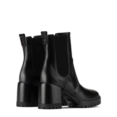 Дамски кожени боти Casadei — снимка 9