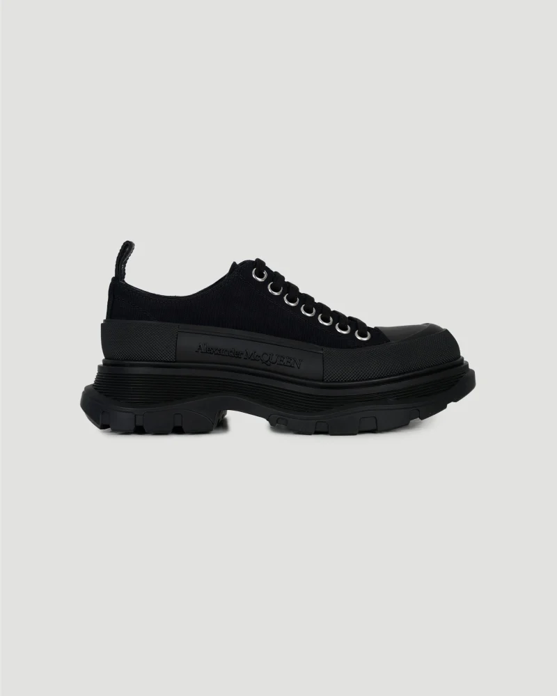 Tread Slick Lace Up in Black