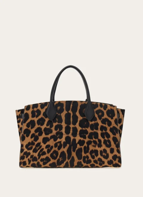 Чанта с 'furry texture' дизайн 'Studio soft' Ferragamo (L) — снимка 3
