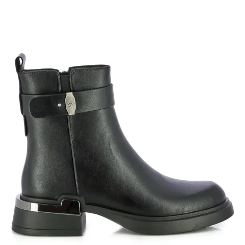 Дамски Равни Боти CARLO FABIANI – 6884572 BLACK LEATHER