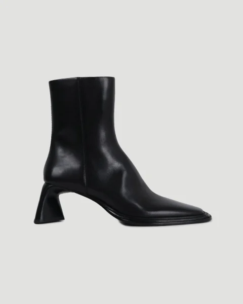 Ankle Boots in Leather