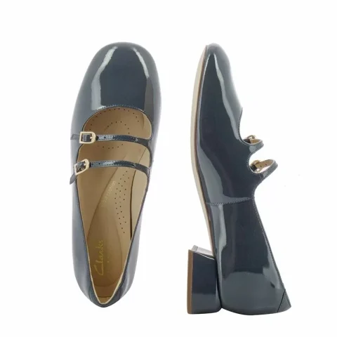 Токчета CLARKS – 26181311 DAISS30 SHINE NAVY PATENT — снимка 4