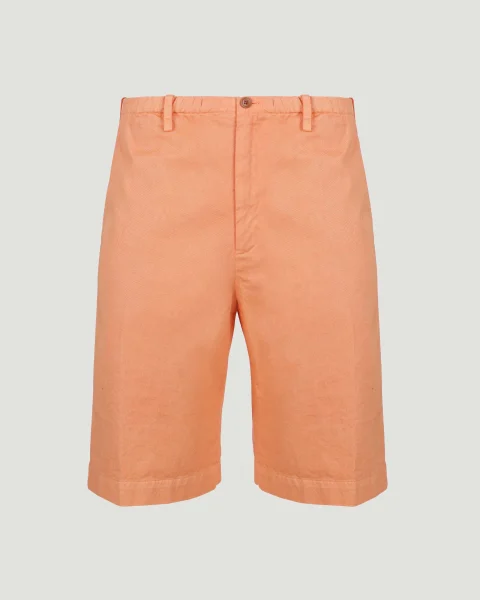 Shorts in Orange