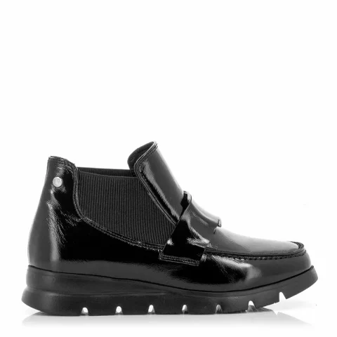 Дамски Равни Боти VERONELLA – 375-2221 BLACK PATENT