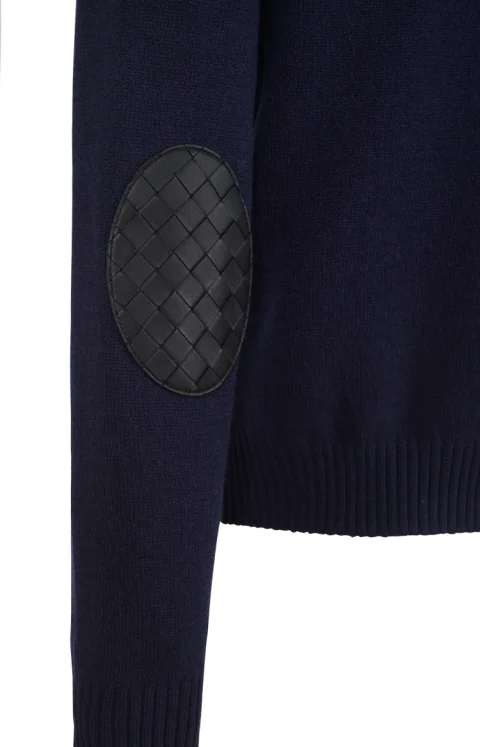 Cashmere Blend Sweater with Intrecciato Logo Patch in Night — снимка 2