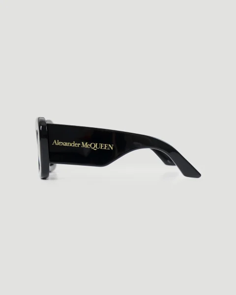 Bold Cat-Eye Sunglasses in Black — снимка 2