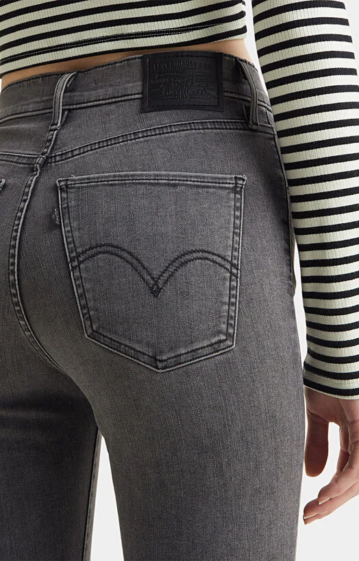 Сиви дънки Levi’s® MILE с накъсан детайл — снимка 5