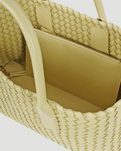 Small Cabat Tote in Butter — снимка 4
