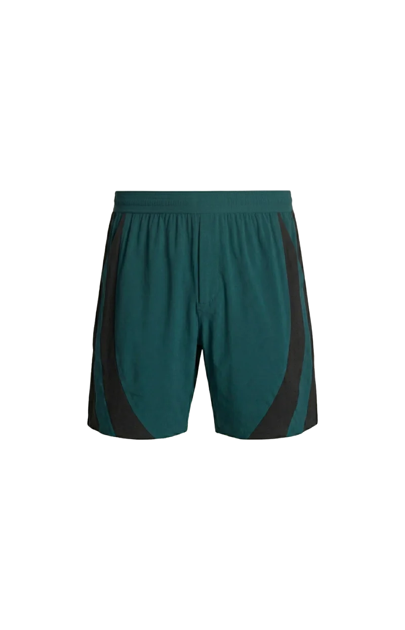 Ultralight Woven Shorts in Aurora Ivy