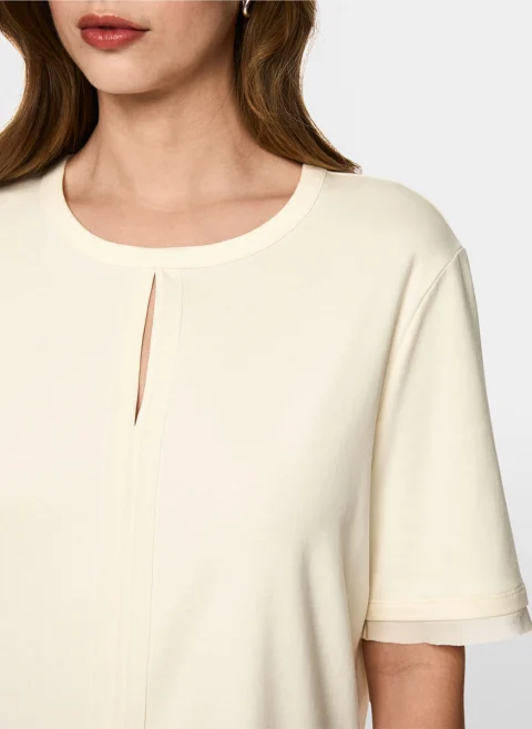 Тишърт с 'cut-out' детайл Marc Cain Collections — снимка 10