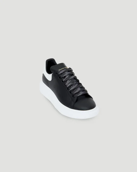 Oversized Sneaker in Black and White — снимка 3