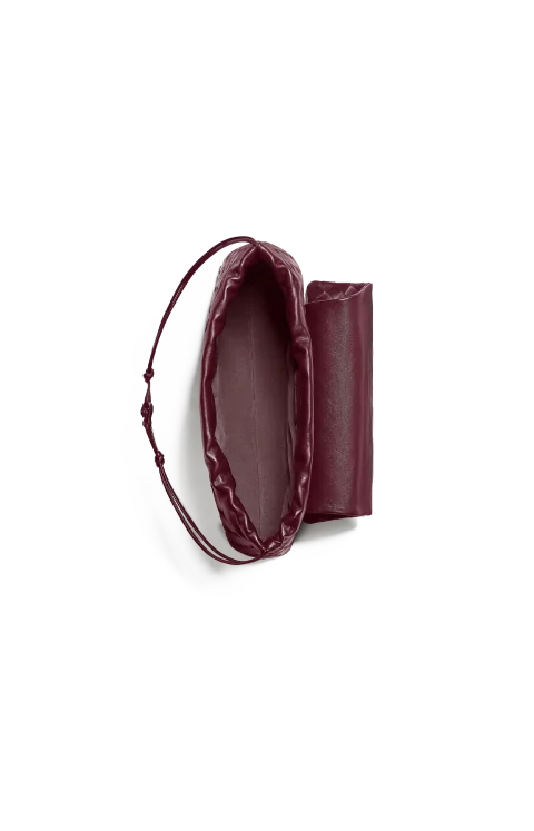 Giorno Shoulder Bag in Burgundy — снимка 2