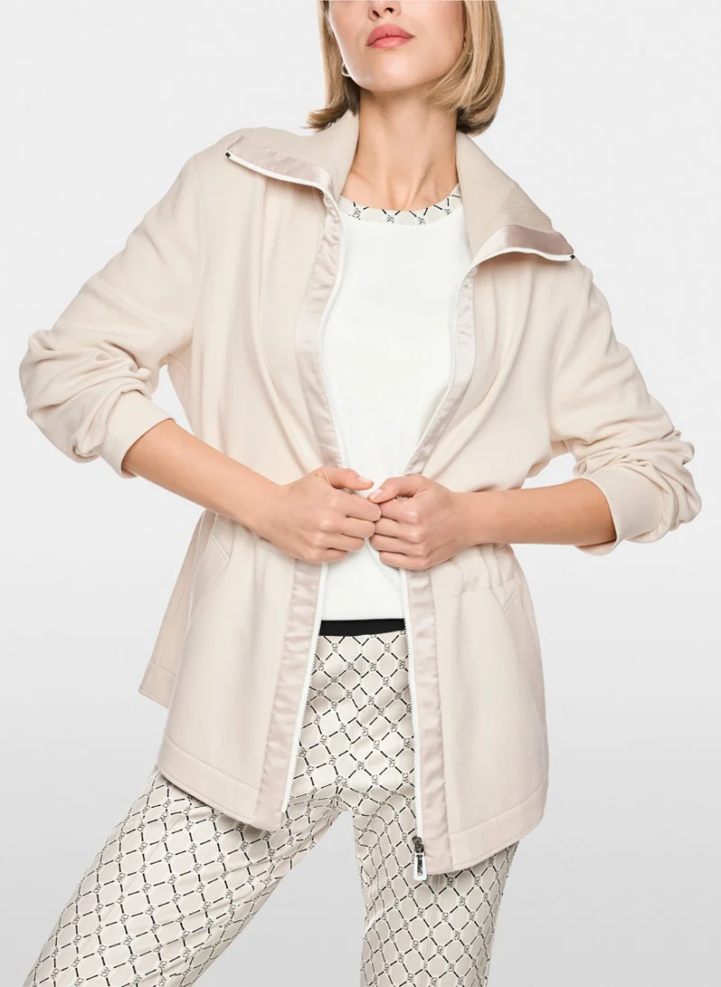 Яке със сатениран мотив Marc Cain Sports
