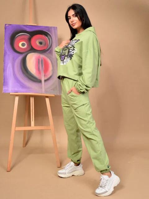 ЗЕЛЕН СУИЧЪР Green cropped sweatshirt — снимка 3
