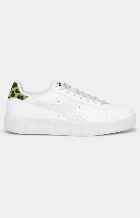 Спортни обувки STEP P RAINFOREST