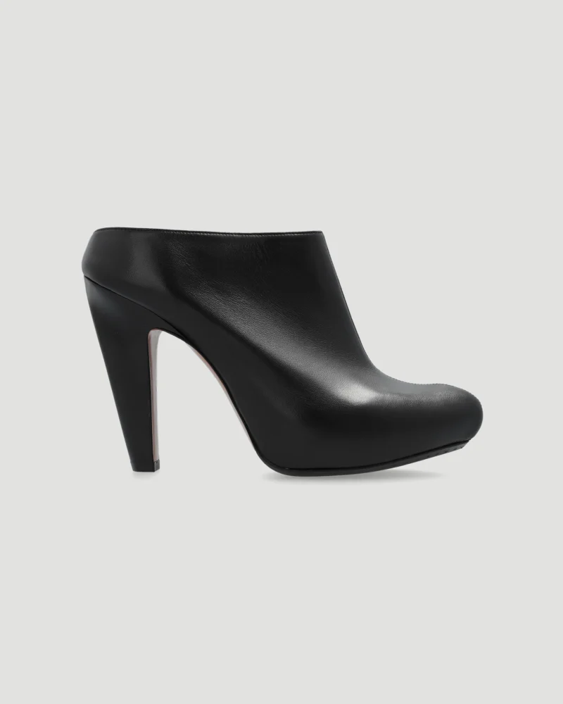The Edge Platform Mule in Black