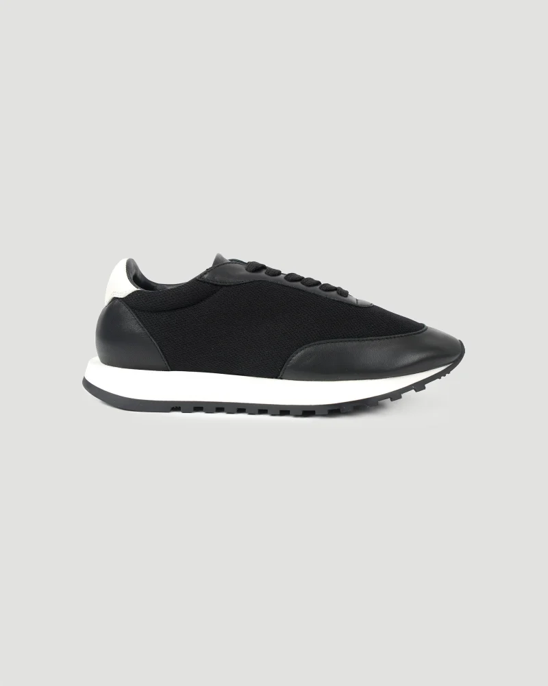 Owen Sneakers in Black