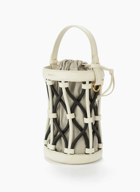 Чанта 'Bucket bag' Coccinelle Koi Pearl Noir — снимка 2