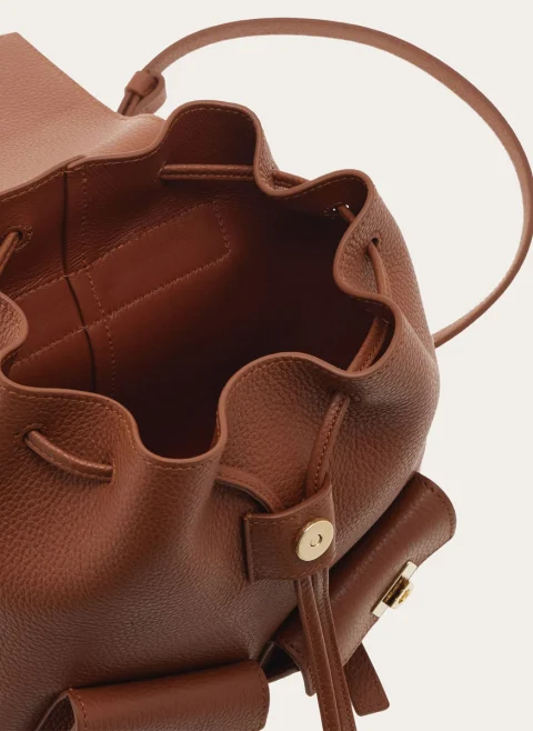 Мини кожена раница Ferragamo — снимка 3