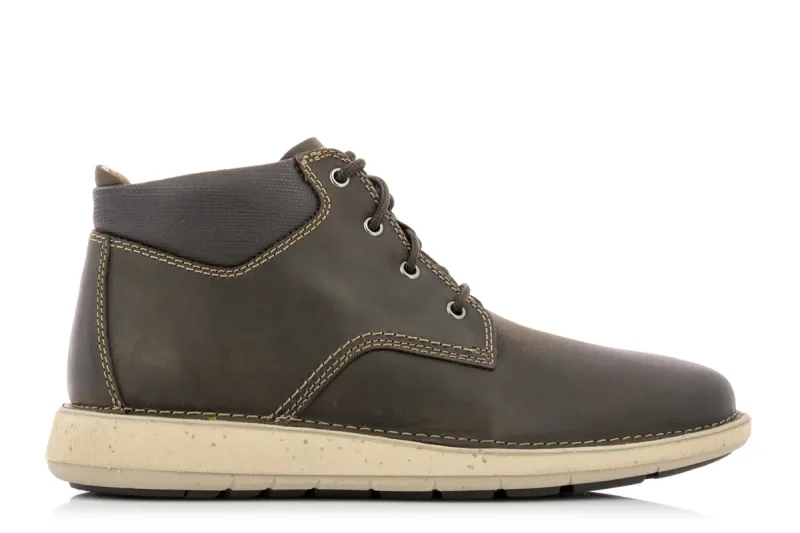 Мъжки боти CLARKS – 26144604-brown192