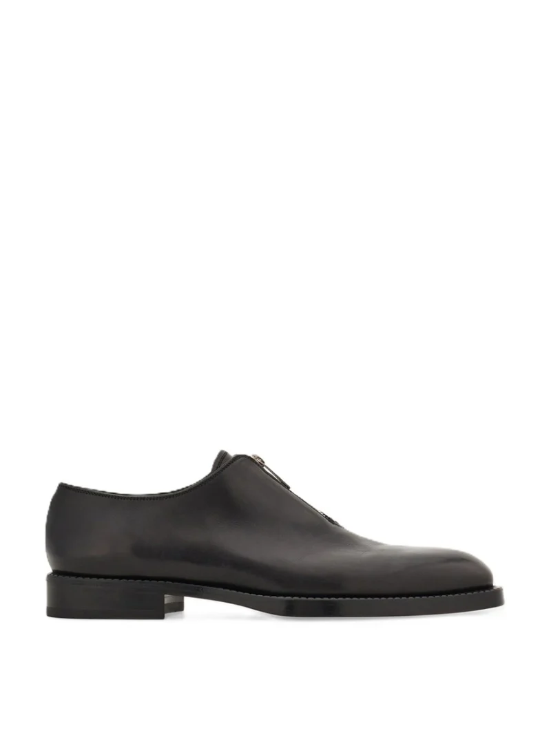 Класически обувки `Derby` Ferragamo